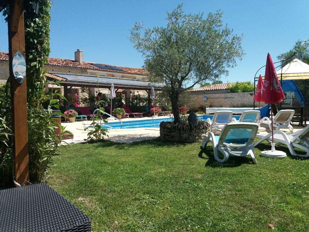 La Pommeraie Nantillé Buitenkant foto